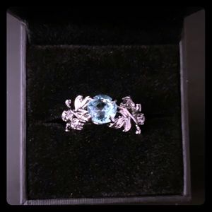 Henri Martin Aquamarine flower ring; Size 7